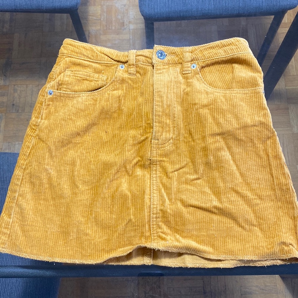 Forever 21 yellow orange Corduroy Mini skirt in S